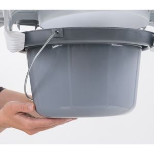 Bucket with lid for King Commodes