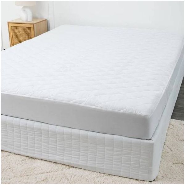 Waterproof Absorbent Fitted Sheet - Invizi, in 5 sizes