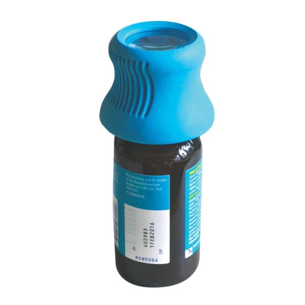 Pill Bottle Opener with Magnifier - Aidapt, use