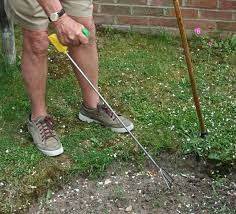 Long handle cultivator